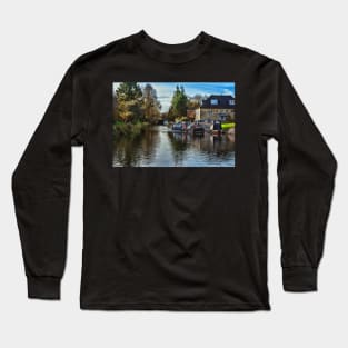 Hungerford Town Wharf And Lock Long Sleeve T-Shirt